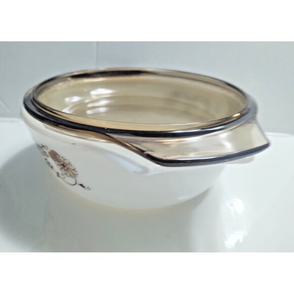 Vintage Pyrex England Brown Floral Vine Round  Casserole Dish with Lid - Picture 4 of 11